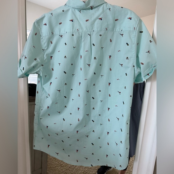 Men’s Fun Cocktail Button Up - Picture 3 of 4